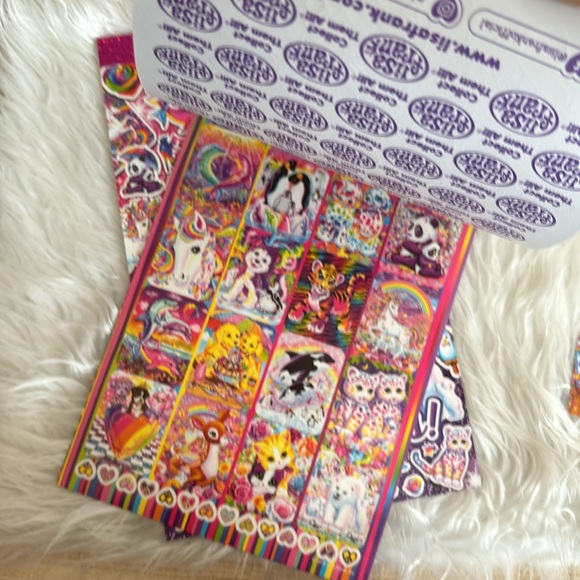 Lisa Frank Bundle 🌈 - 5 magnetics & 2 sticker books - Picture 4 of 8